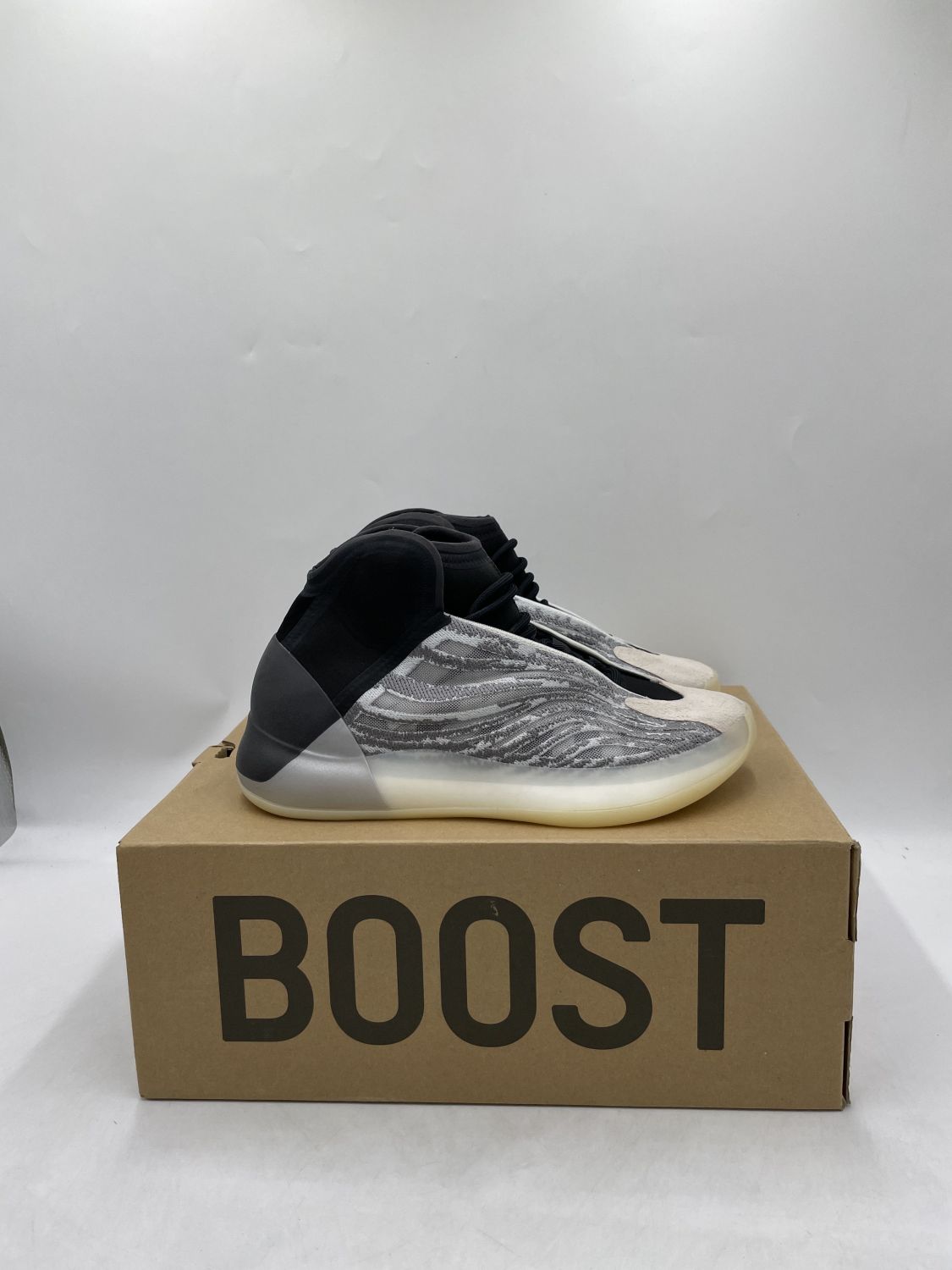 Adidas sales yeezy 330