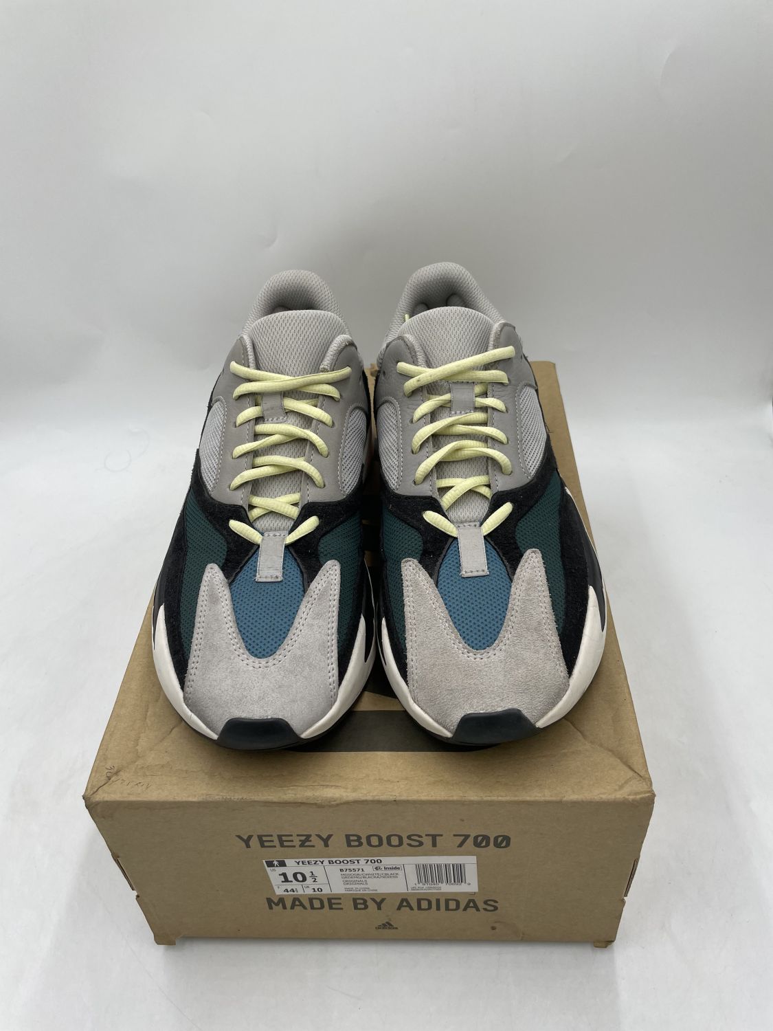 Adidas yeezy 700 wave clearance runner 10