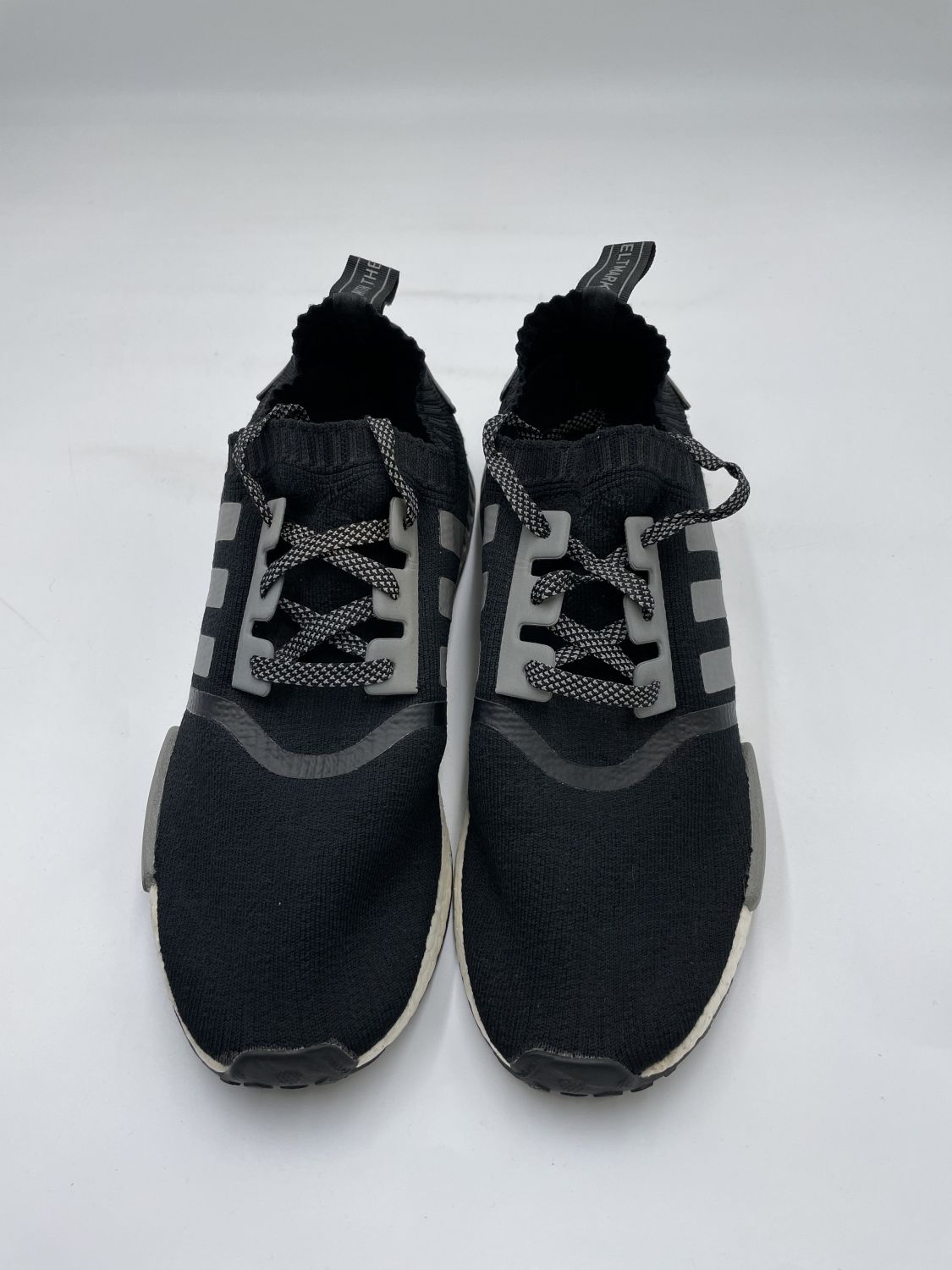 Nmd r1 key clearance city