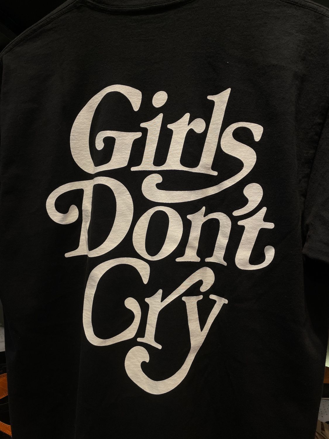 girls don't cry logo teeGDCのgirlsdon