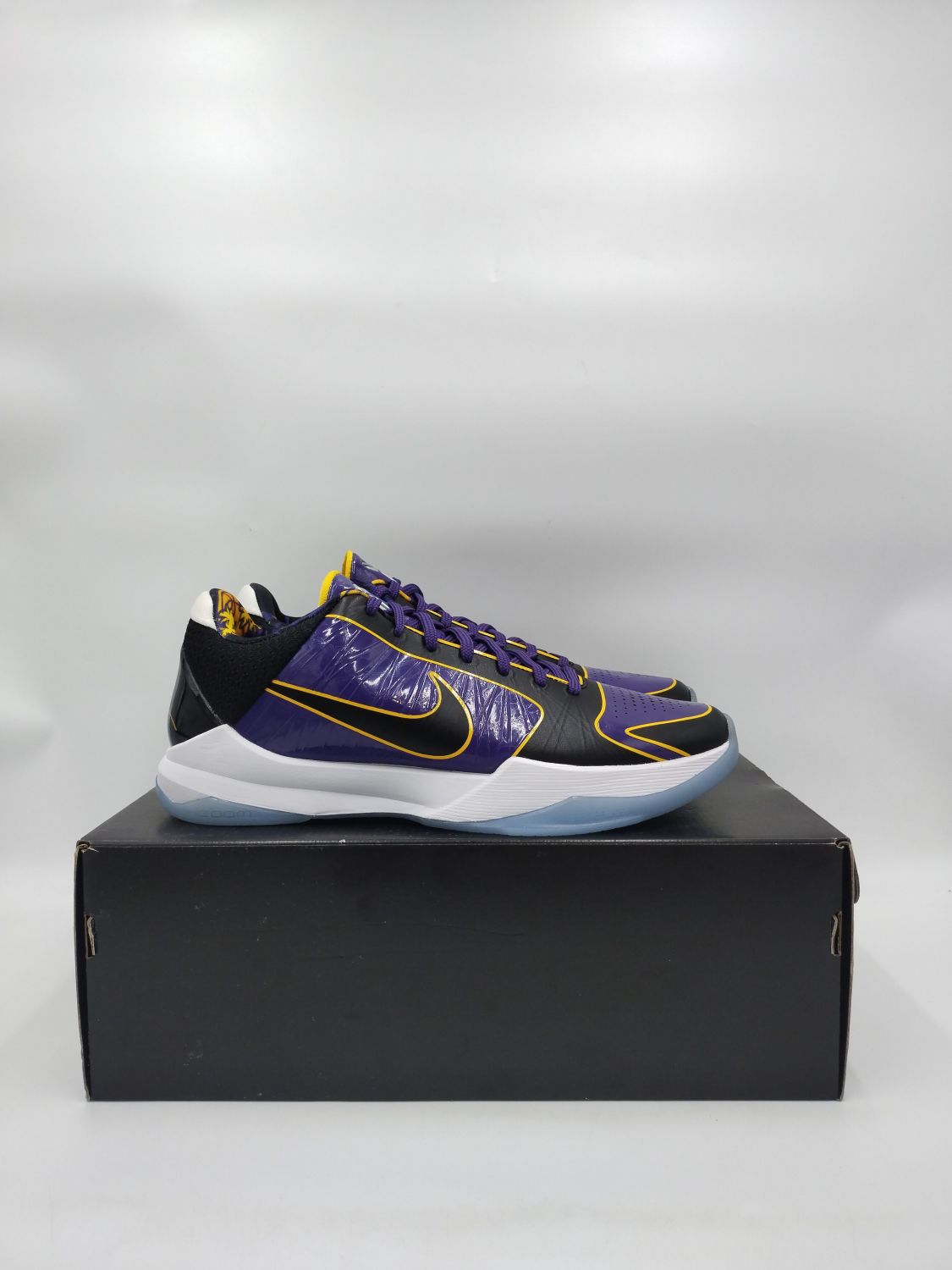 Kobe on sale protro lakers