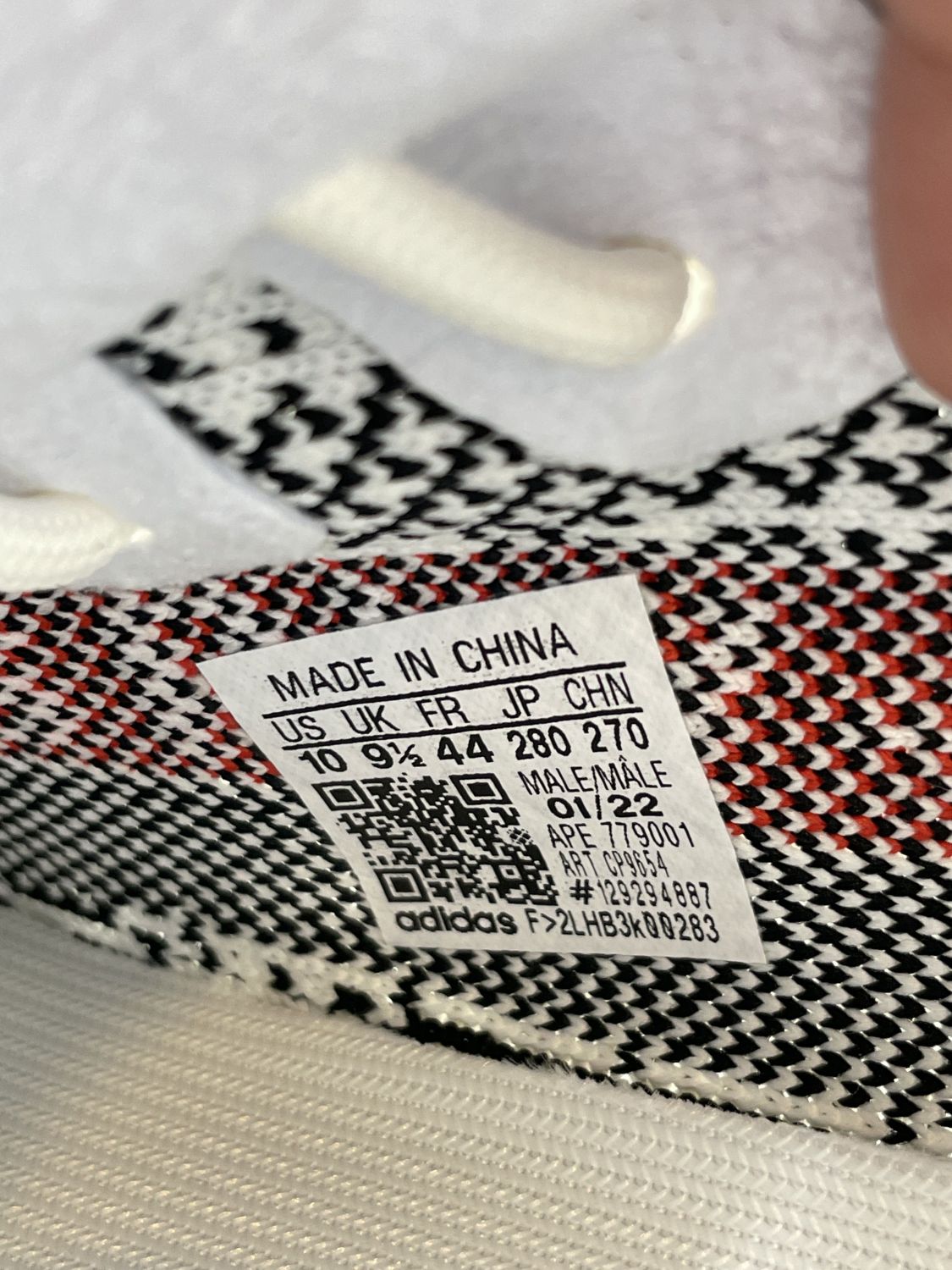 Yeezy boost 350 v2 zebra tag sale