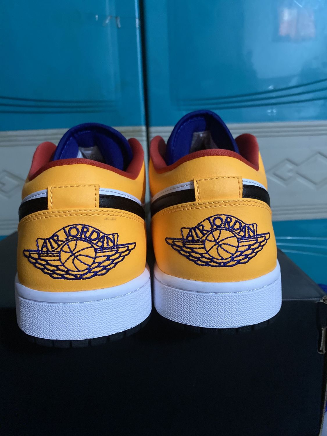 jordan 1 low royal yellow