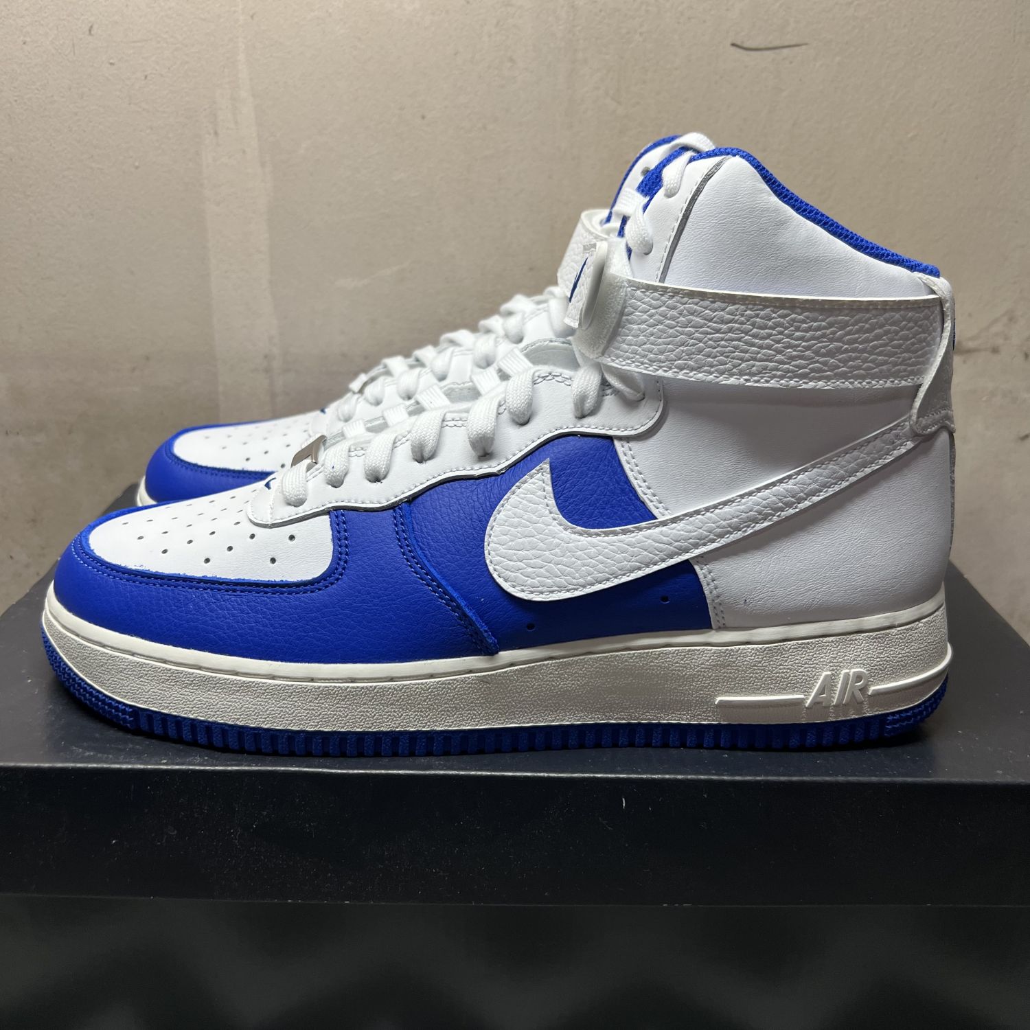 Size 10.5 - Nike Air Force 1 High '07 LV8 EMB Dodgers 2021