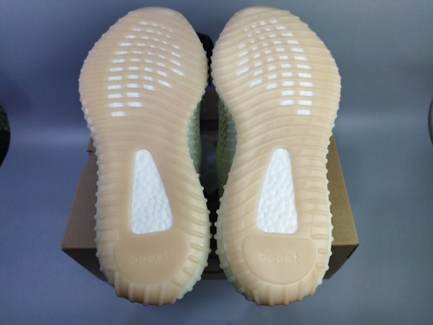 Yeezy boost 35 hot sale v2 antilia