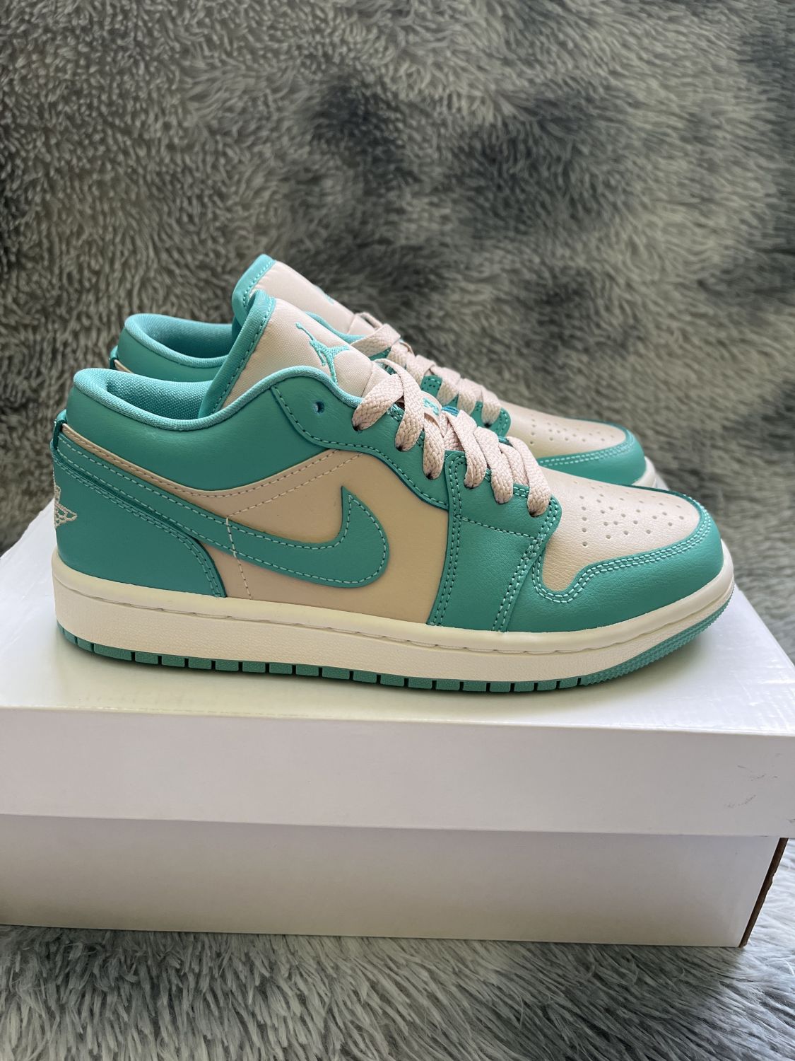 Jordan 1 Low Tropical Teal (Womens) | AfterMarket