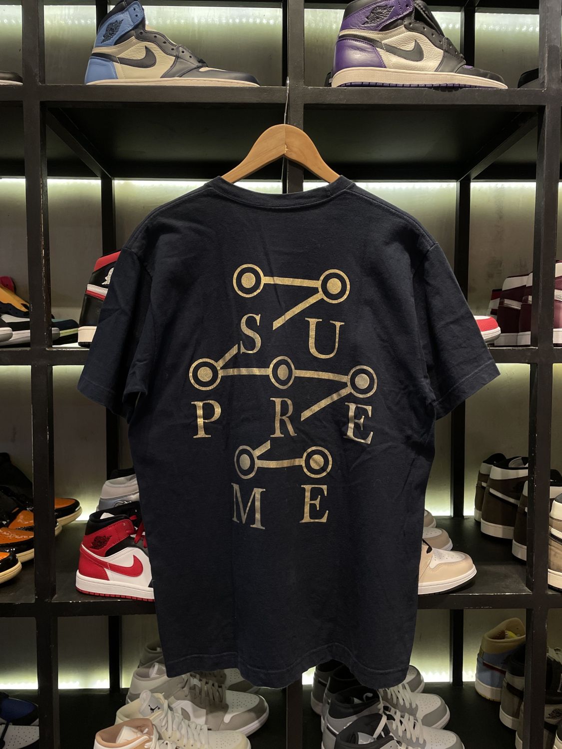 Supreme store circuit tee