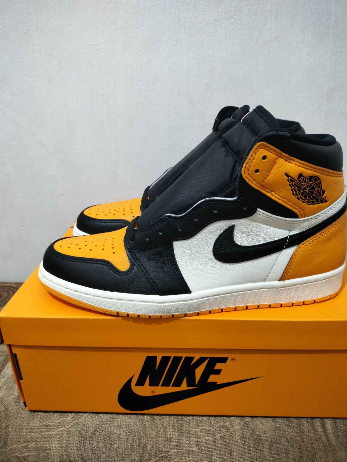 NIKE - Nike Air Jordan 1 High OG Taxi 29.0cmの+