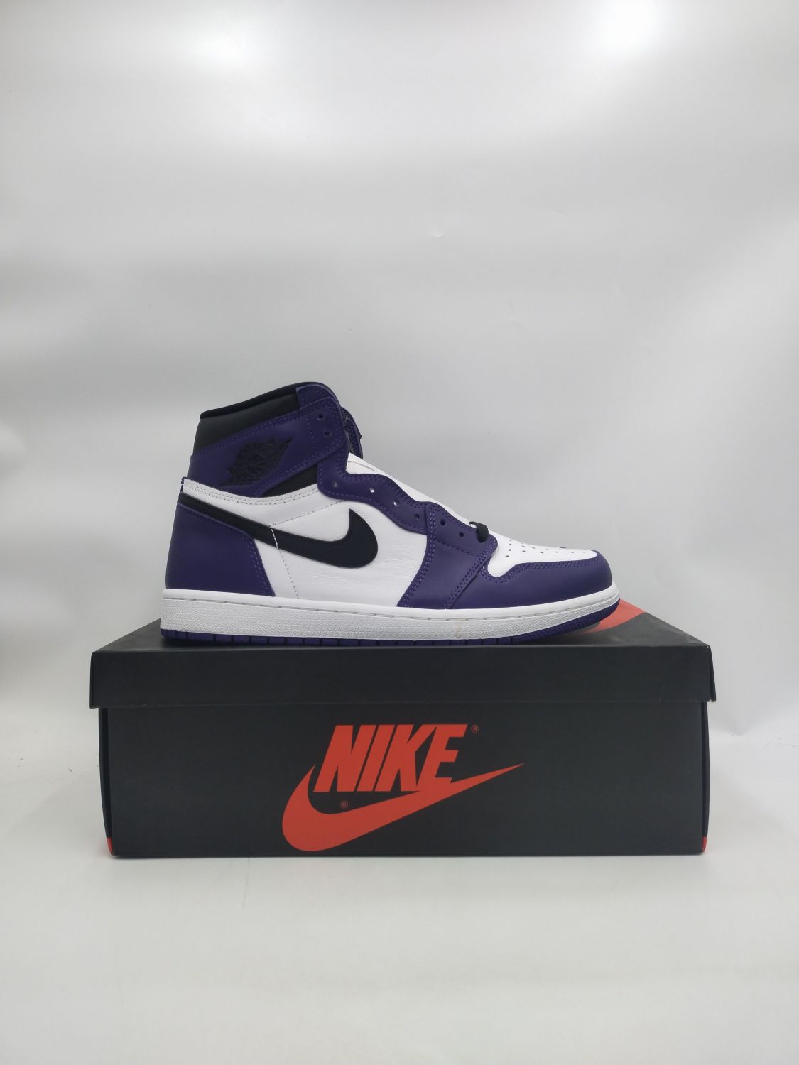 jordan 1 retro high court purple white