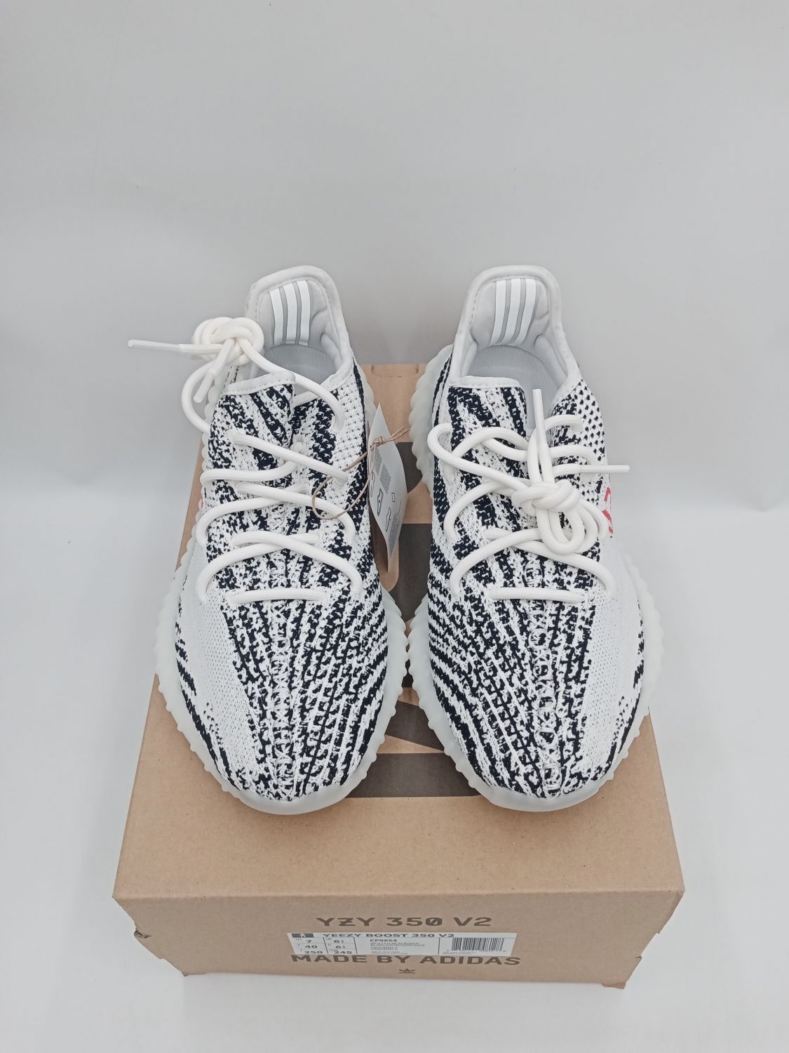 Adidas yeezy boost 350 v2 zebra 38 sale