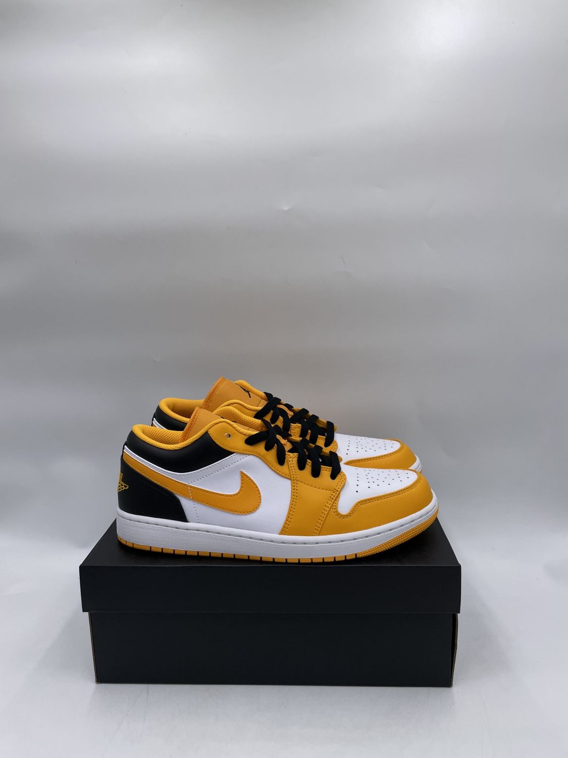 Jordan 1 Low Taxi | AfterMarket