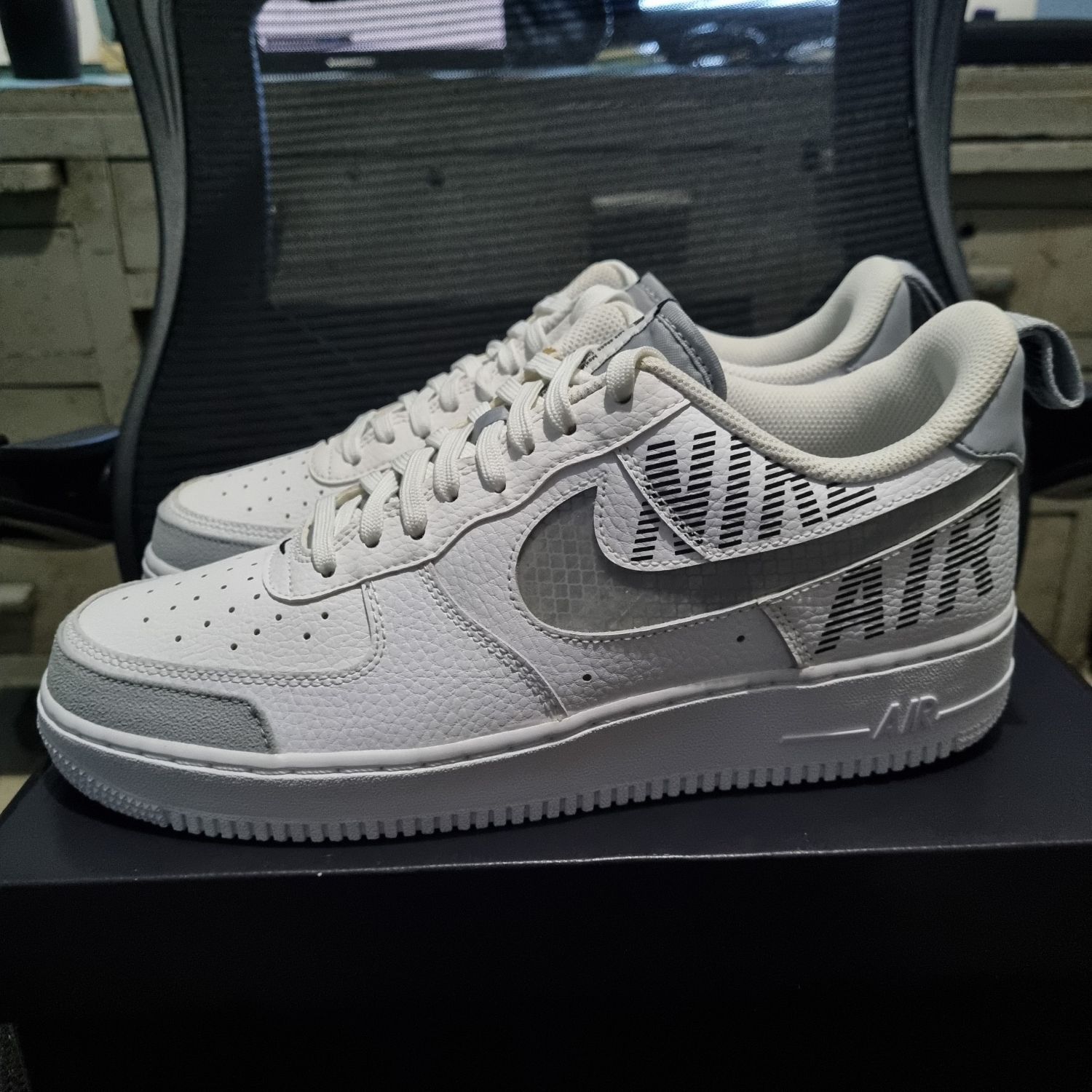 under construction air forces in white