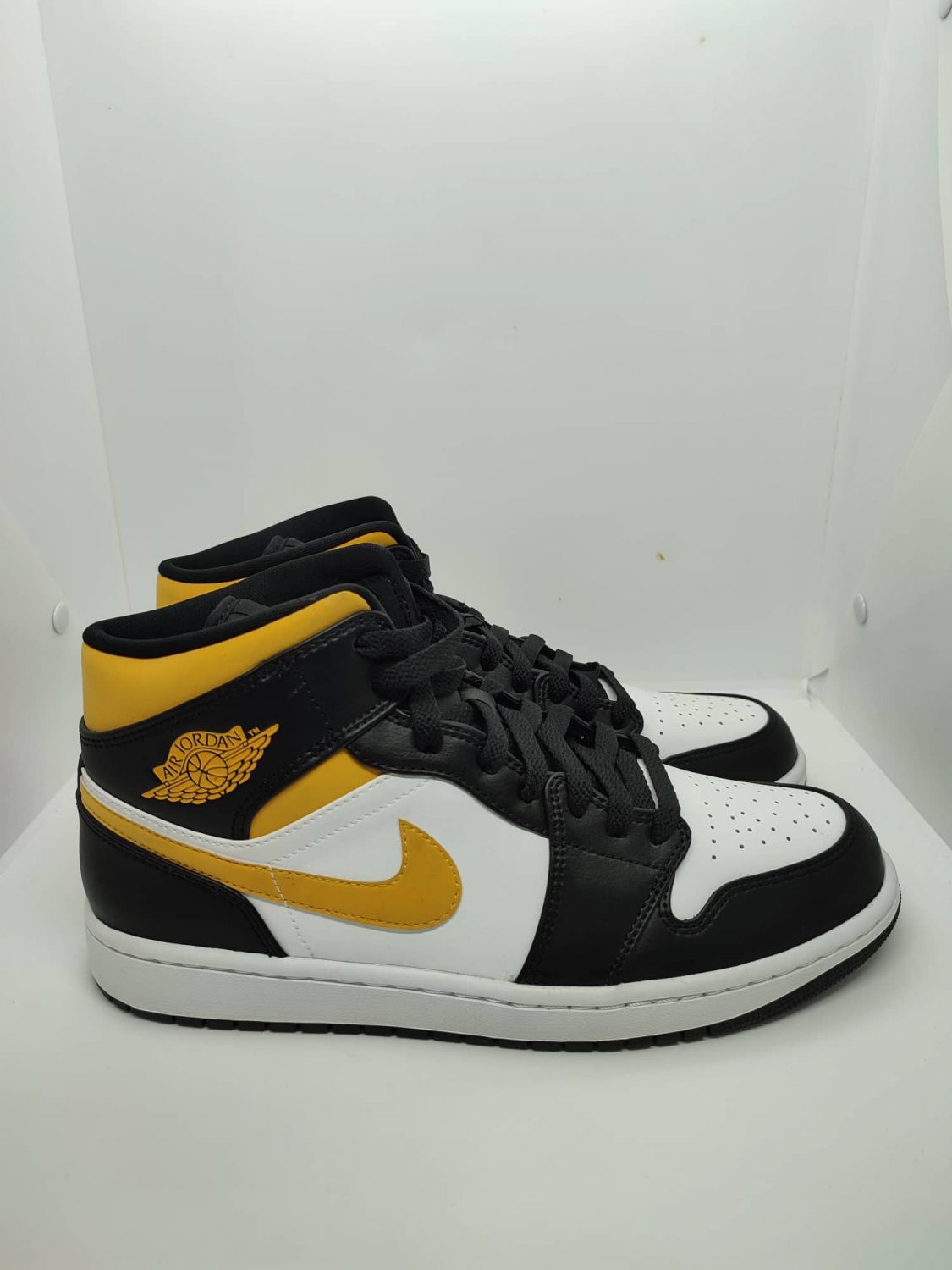 Jordan 1 Mid White Pollen Black AfterMarket