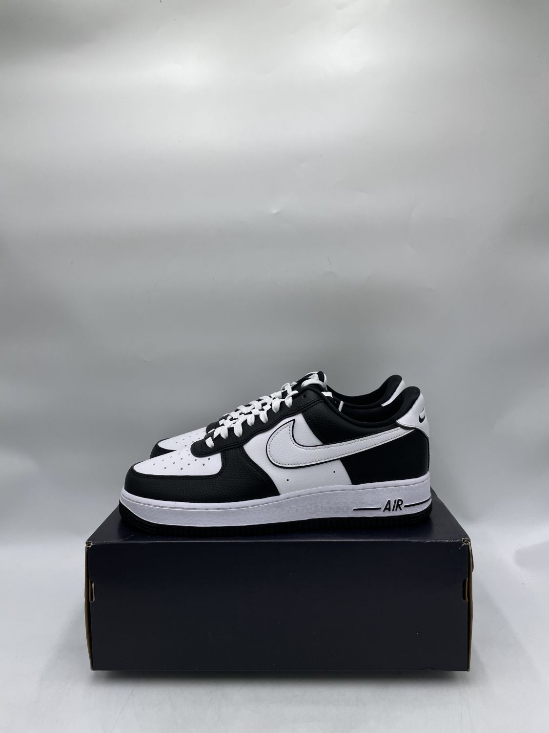 Air force 1 clearance low black price philippines