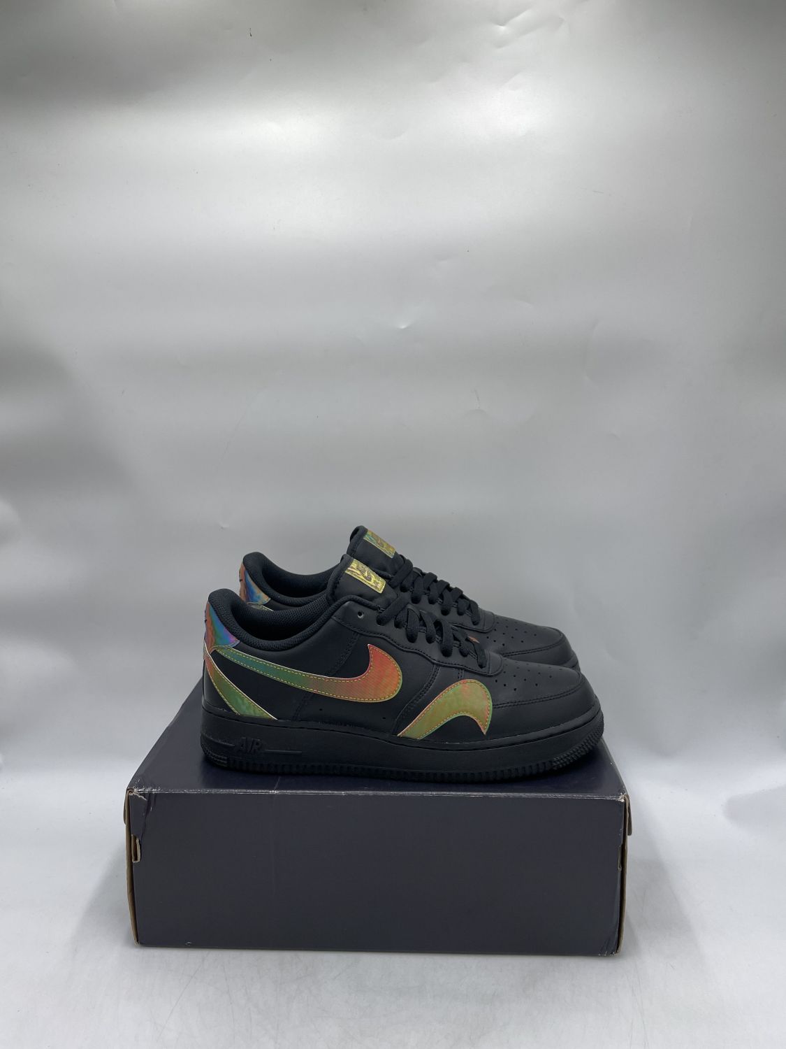 NIKE AIR FORCE 1 07 LV8 MISPLACED SWOOSHES BLACK-MULTI SZ 9