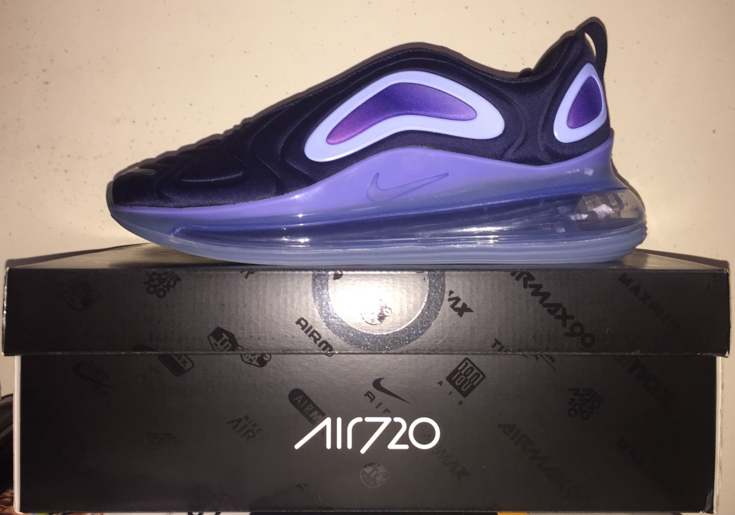 air max 720 obsidian