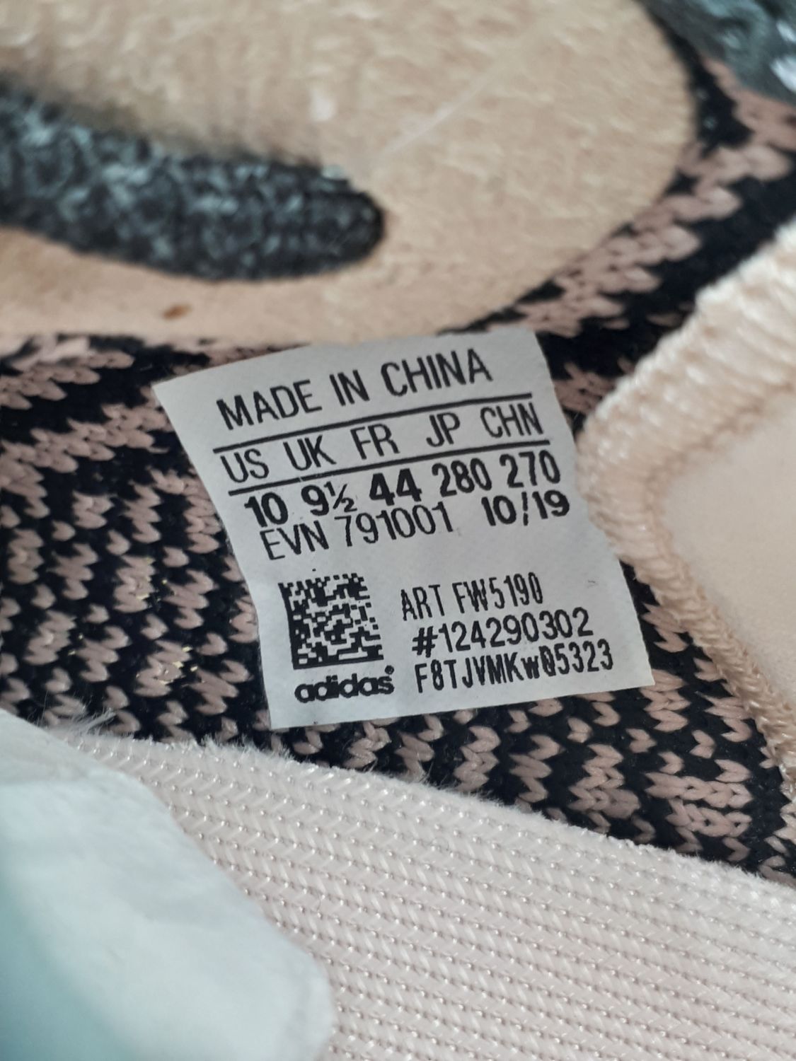 Yeezy yecheil size chart cheap