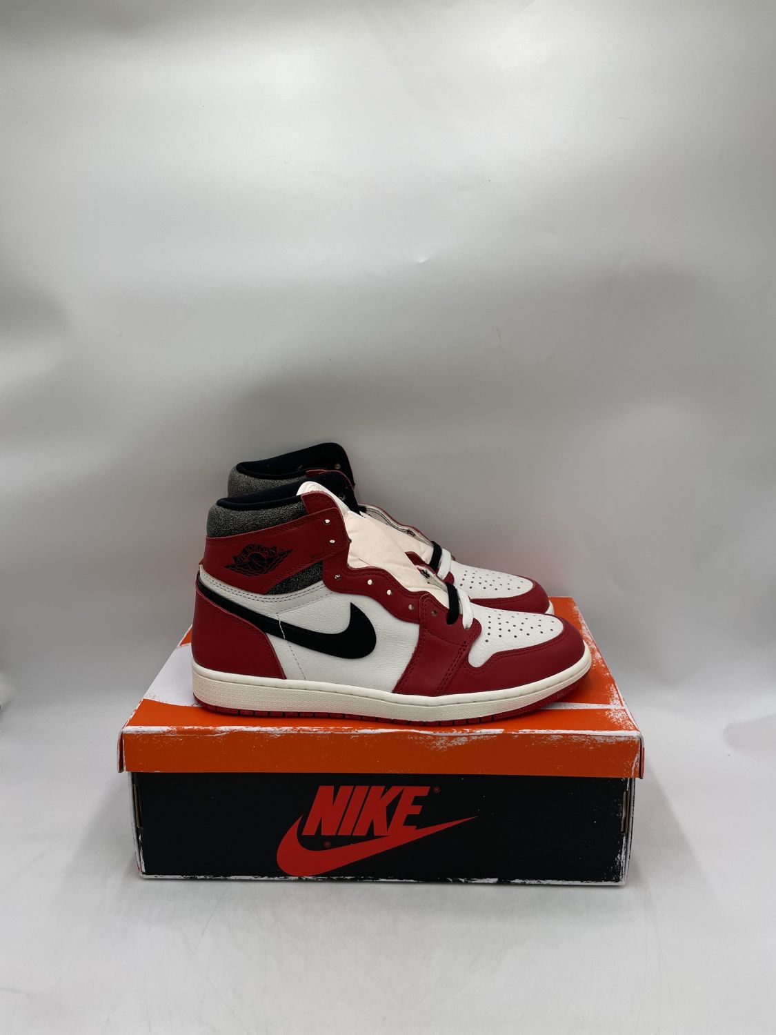 Jordan 1 Retro High OG Chicago Lost And Found | AfterMarket