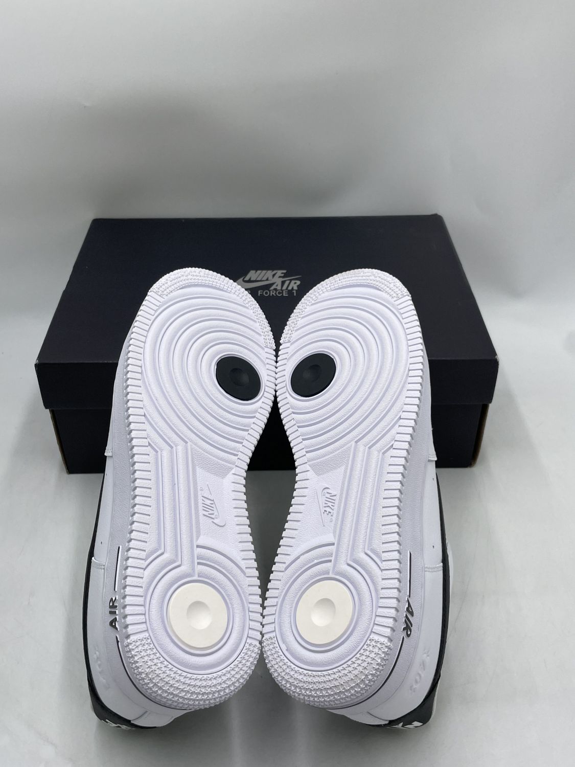 Nike Air Force 1 Low '07 LV8 40th Anniversary White Black – shoegamemanila