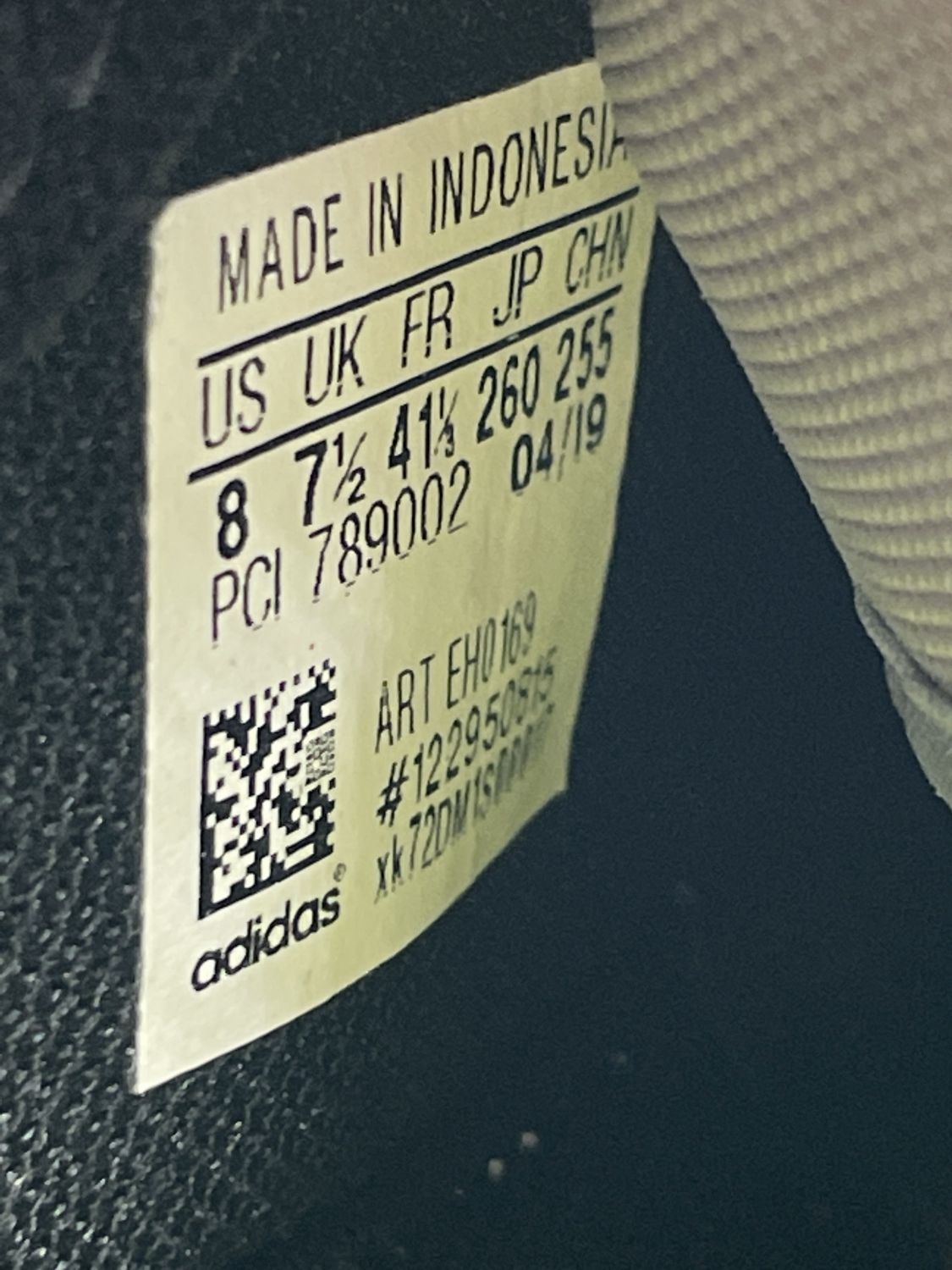 Adidas shoes outlet qr code 30
