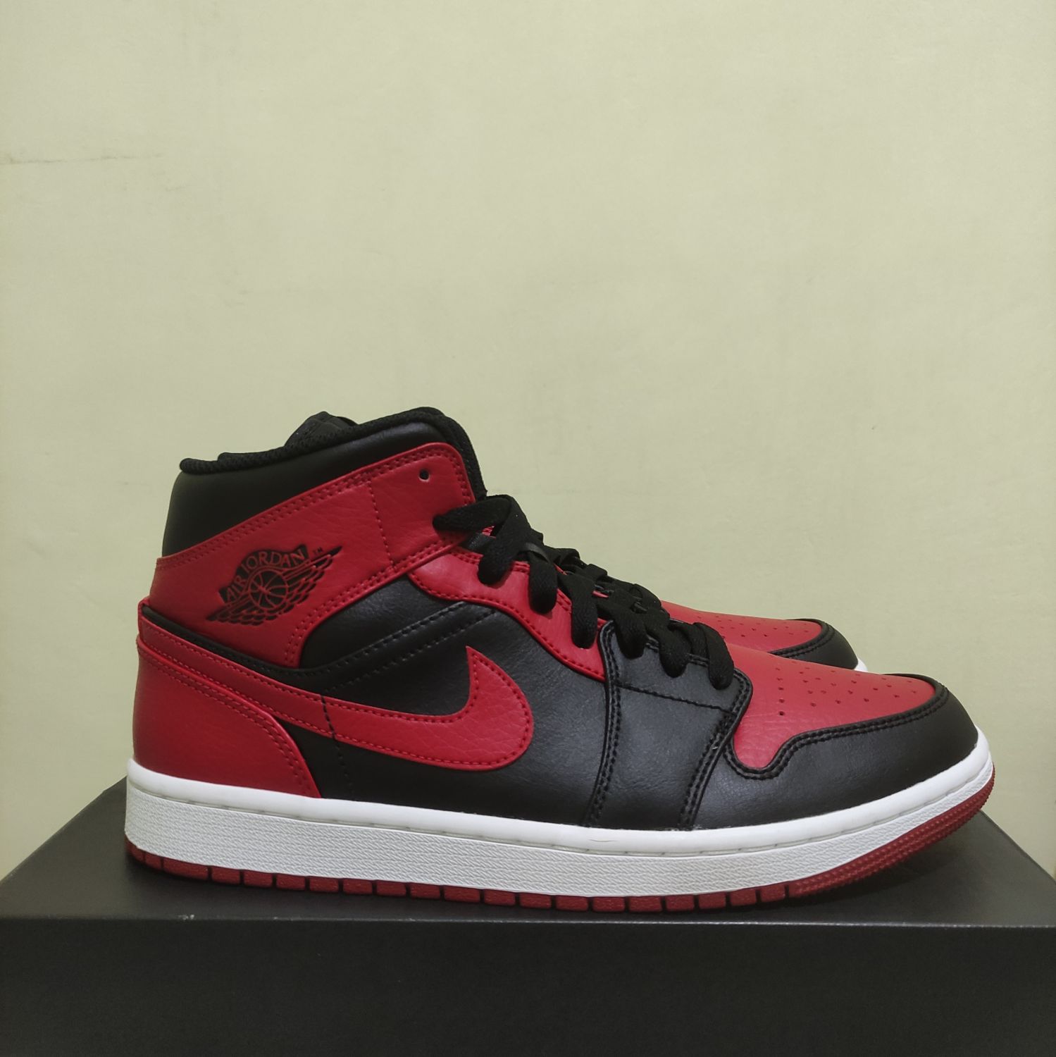 Jordan 1 Mid Banned (2020) | AfterMarket
