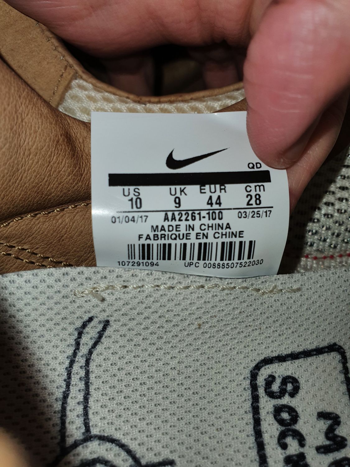 Aa2261 nike best sale