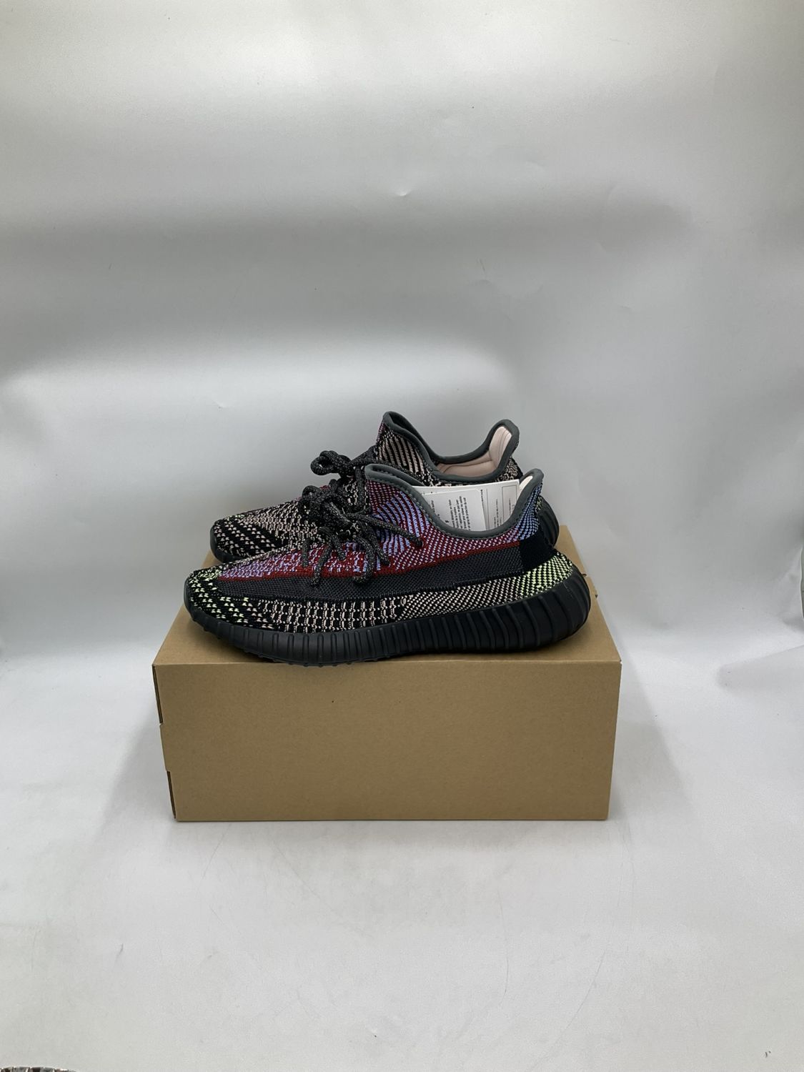 Kith yeezy cheap black reflective