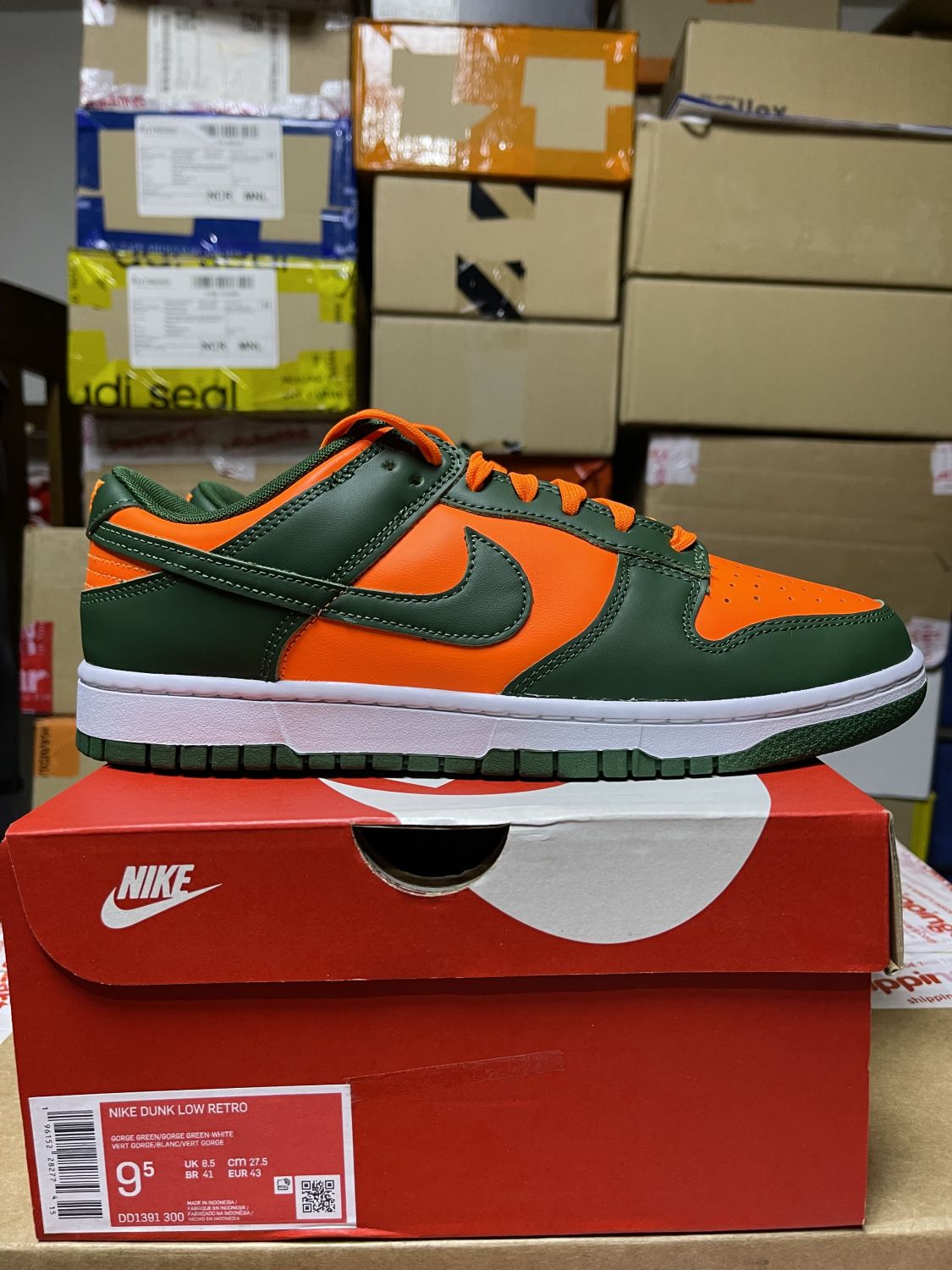 nike dunk low miami hurricanes dd1391-300