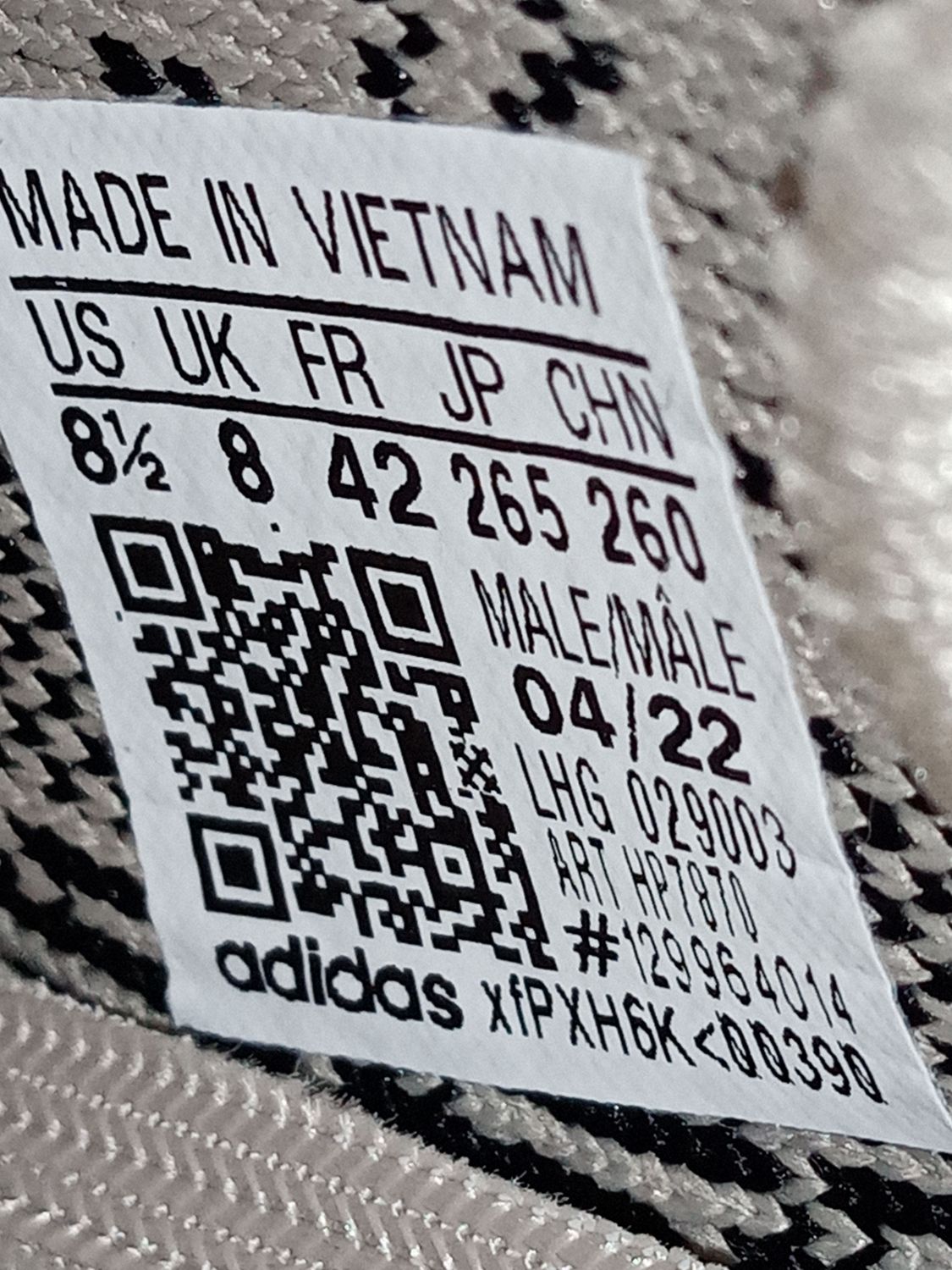 Adidas yeezy 700 made in deals vietnam