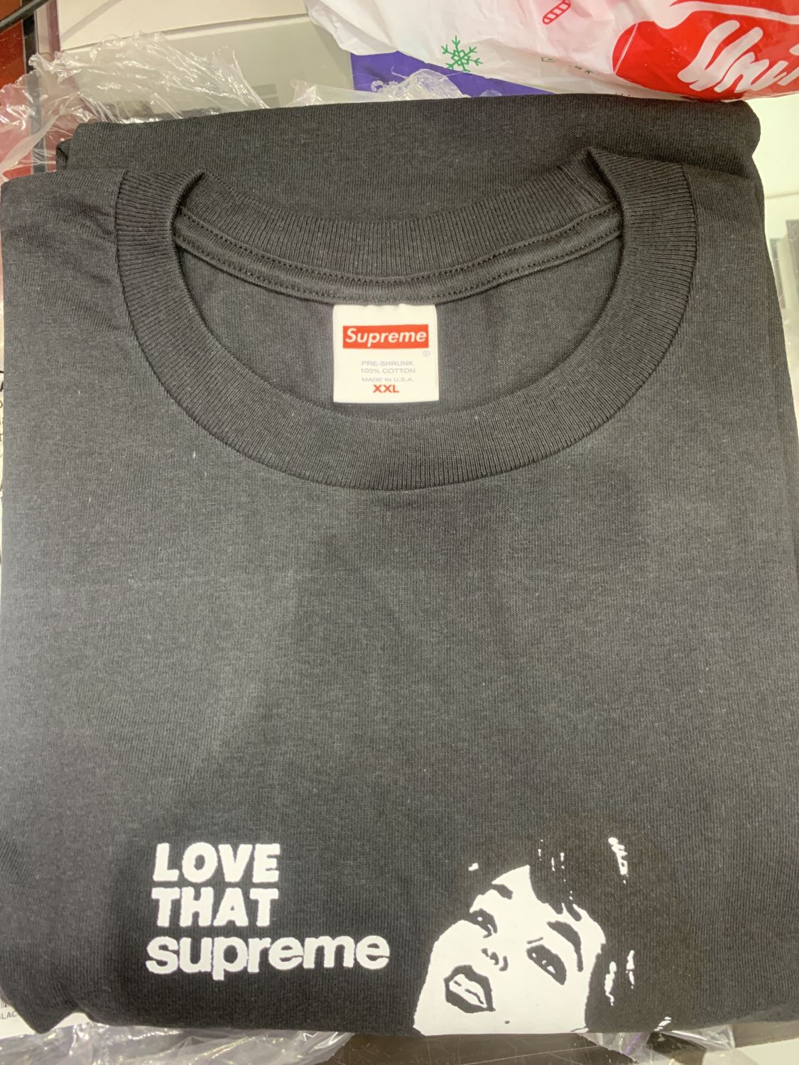 Supreme Love That Tee Black