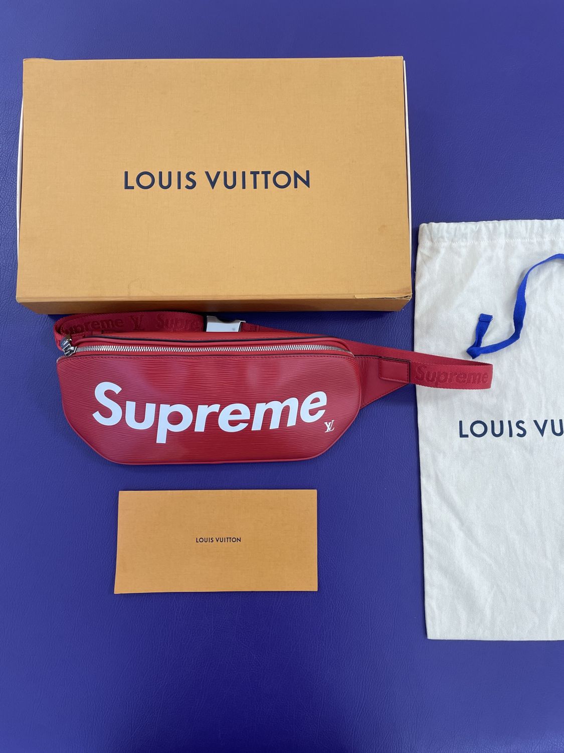 Louis Vuitton x Supreme LV X Supreme Red Epi Bumbag 3lk310s – Bagriculture