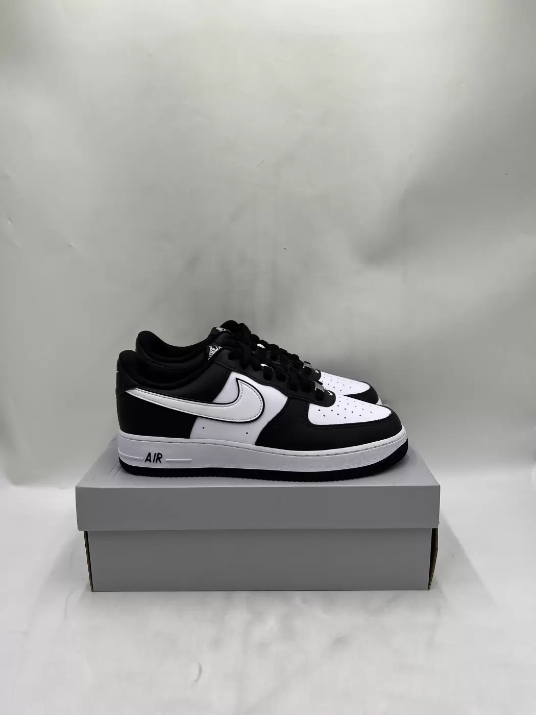 PS) Nike Air Force 1 Low '07 LV8 White Swoosh Panda DV1623-001 - KICKS CREW