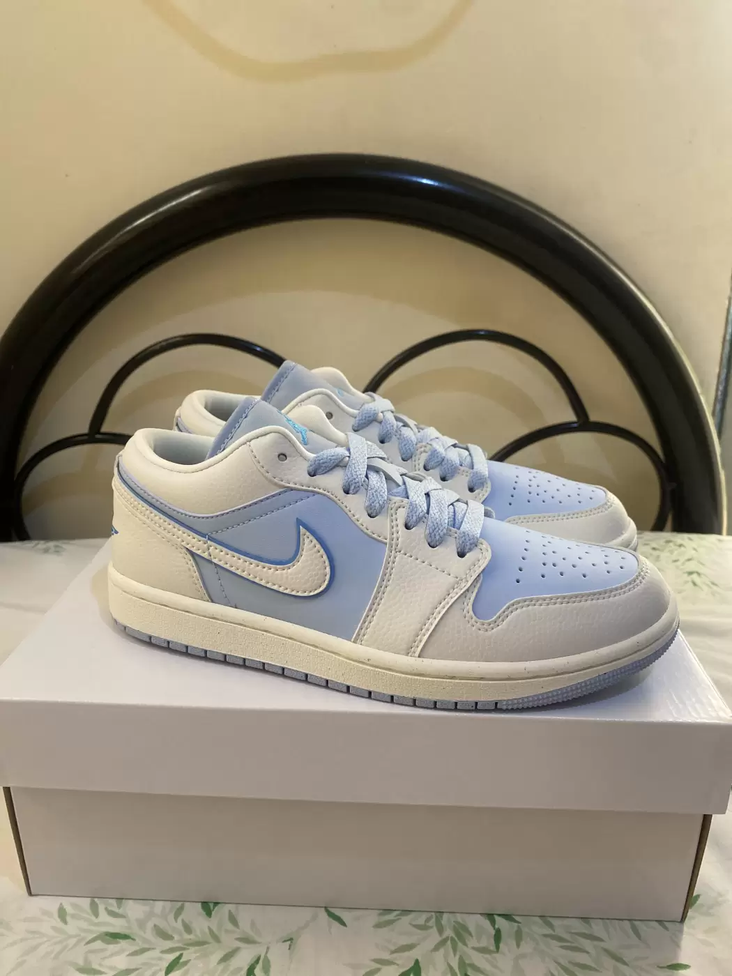 Jordan 1 Low SE Reverse Ice Blue (Womens) | AfterMarket