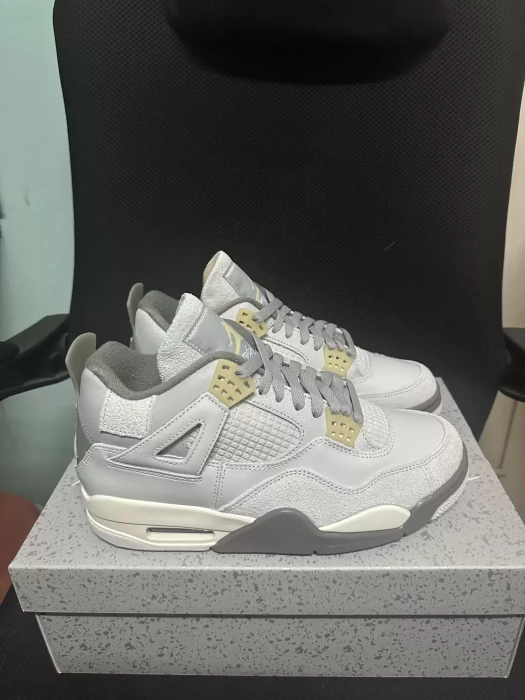 Jordan 4 Retro SE Craft Photon Dust | AfterMarket