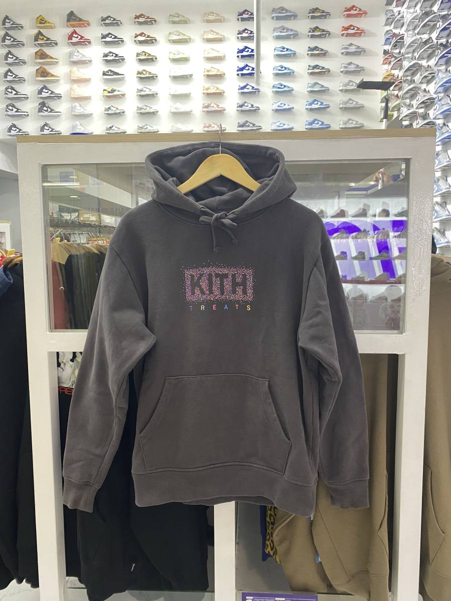 Kith treats deals sprinkle hoodie