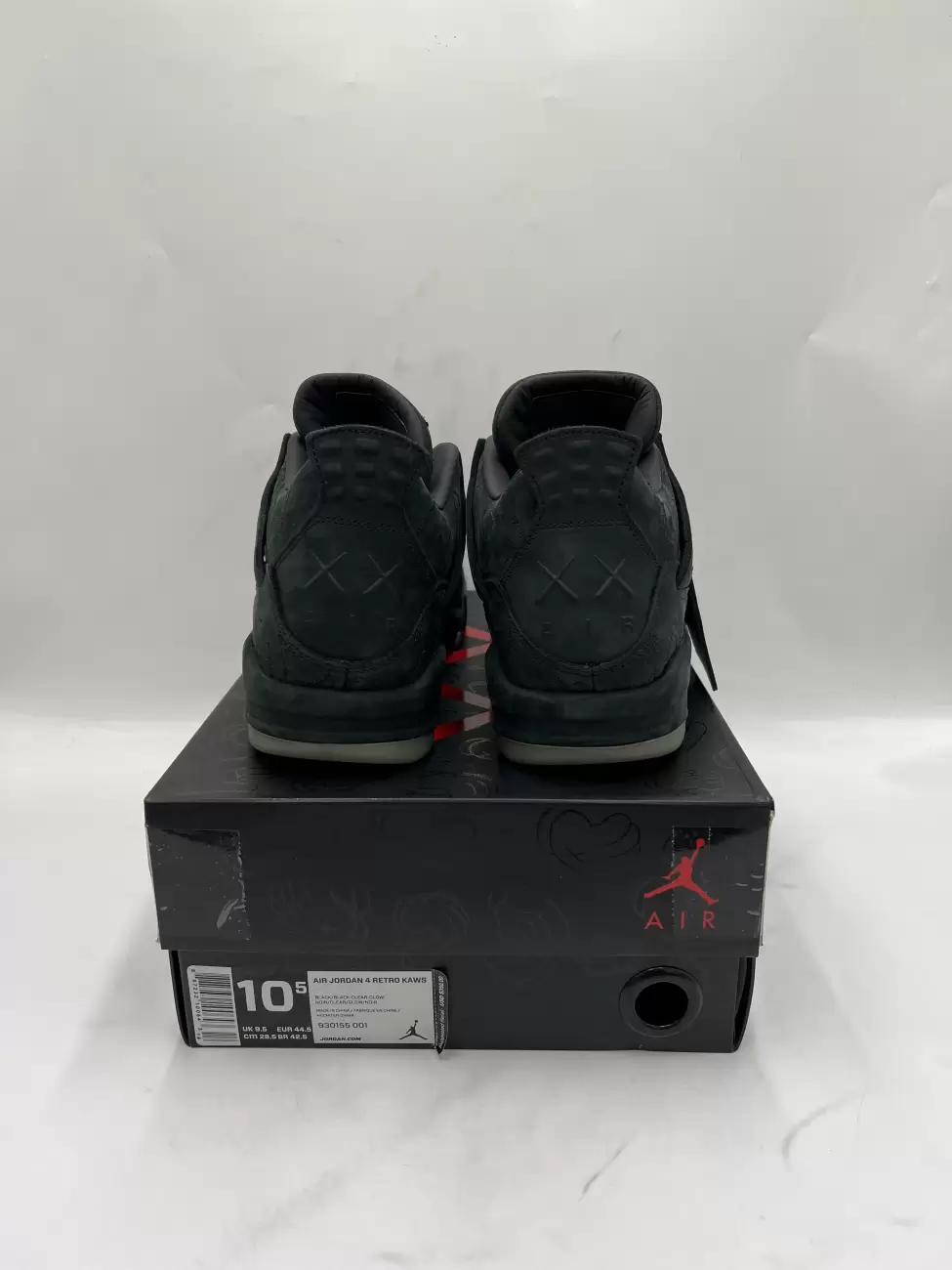 Jordan 4 outlet retro kaws black