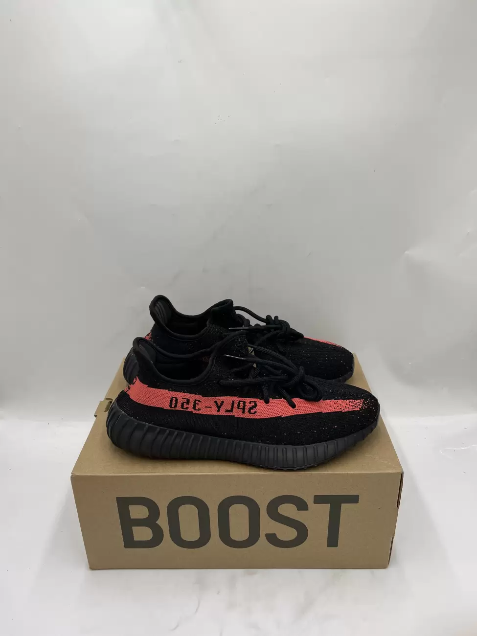 Yeezy boost 350 hot sale v2 pink and black