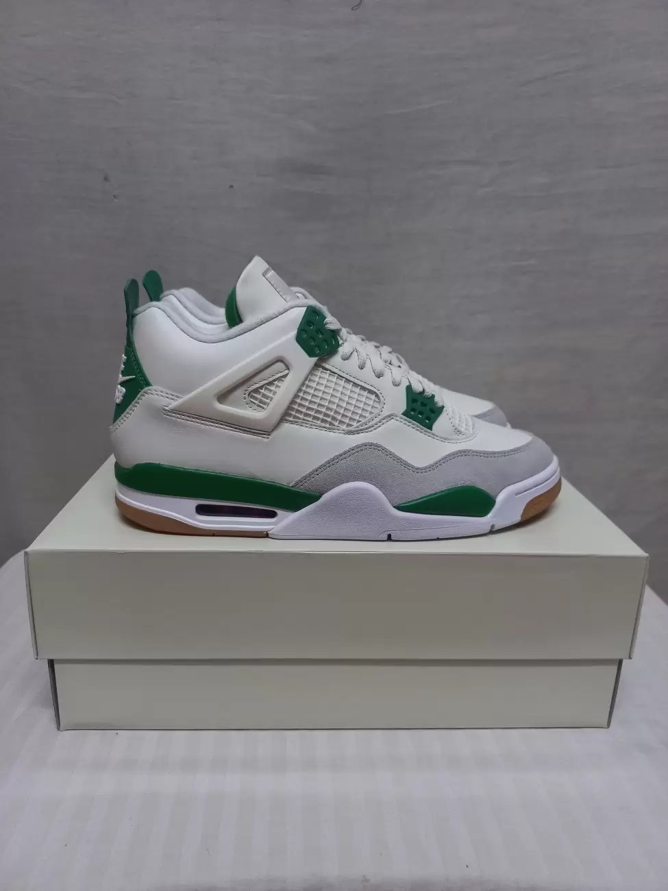 Jordan 4 Retro SB Pine Green | AfterMarket