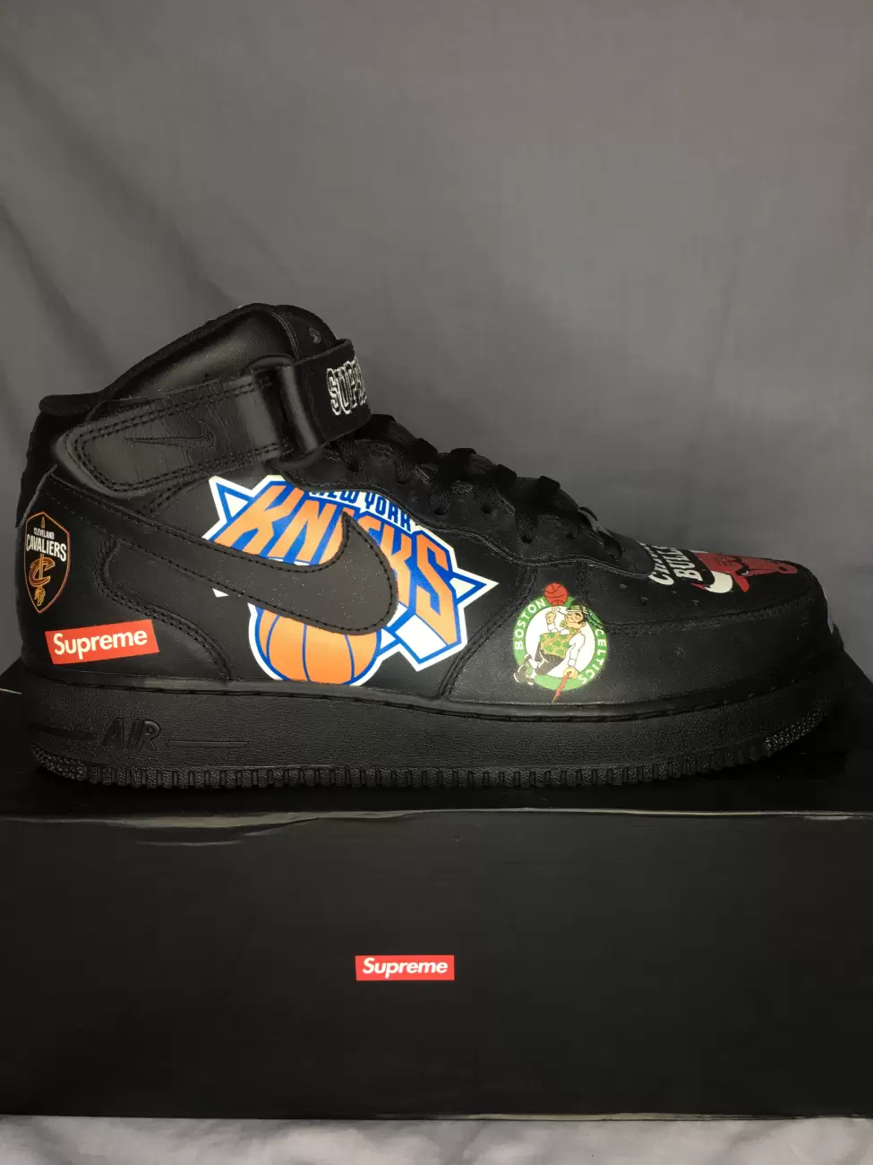 Sera jord - Nike air force 1 mid supreme NBA white p.36