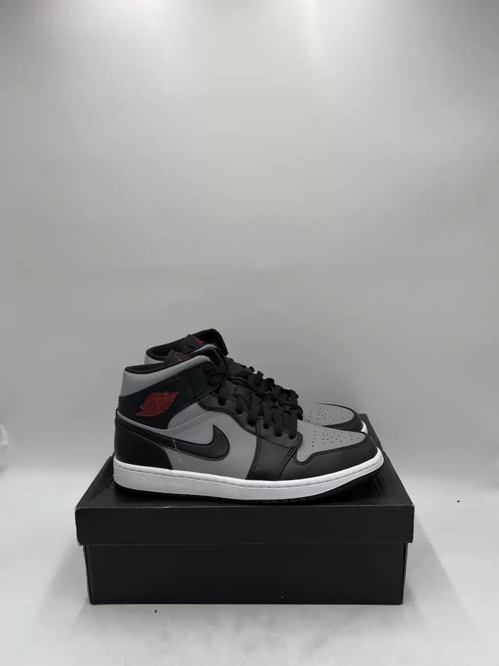 Jordan 1 shadow on sale box