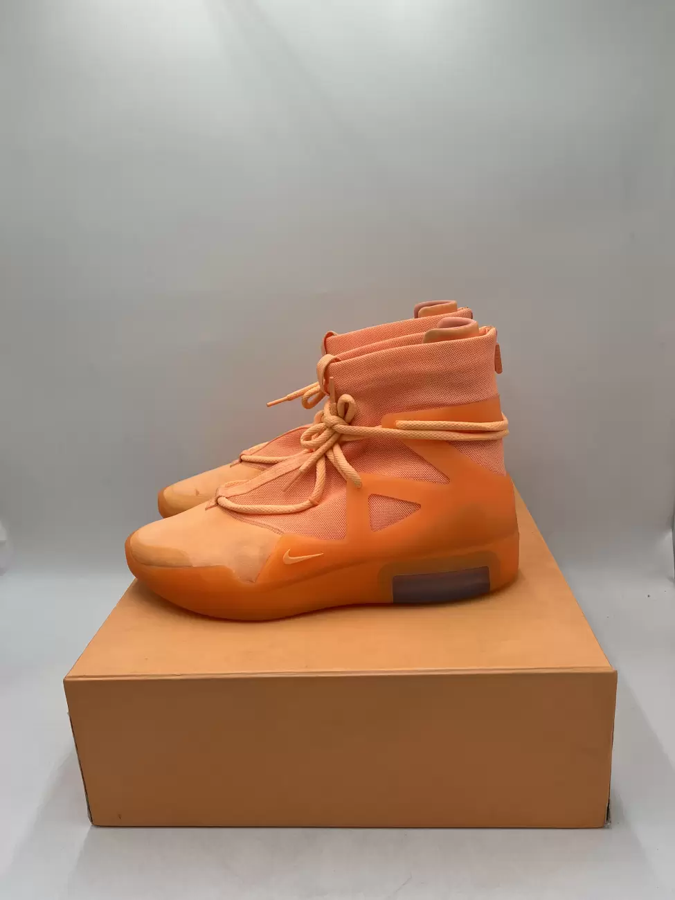 Nike x fear of god outlet orange