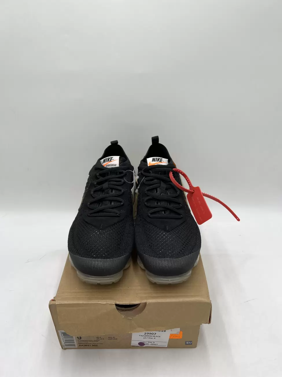 Nike vapormax hotsell black in box