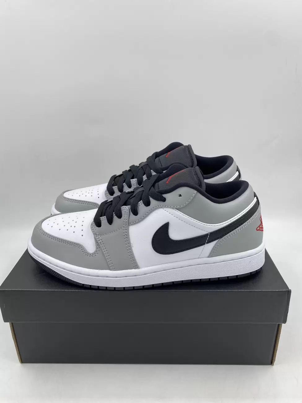 Jordan Air 1 Low Light Smoke Grey Mens 553558 030 - Size 7.5