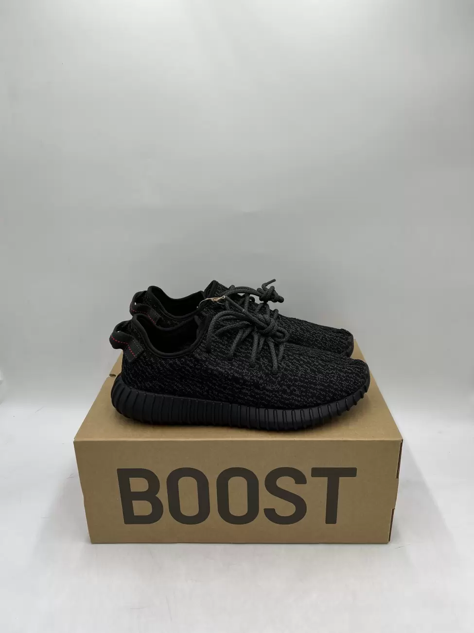 Blackbox yeezy deals