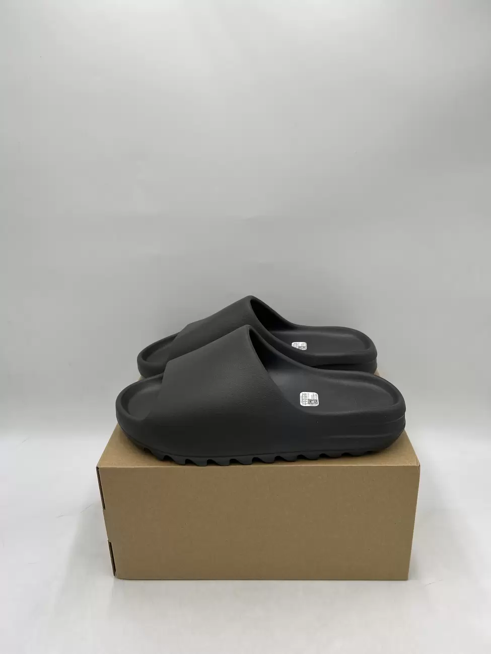 Sandale yeezy online slide