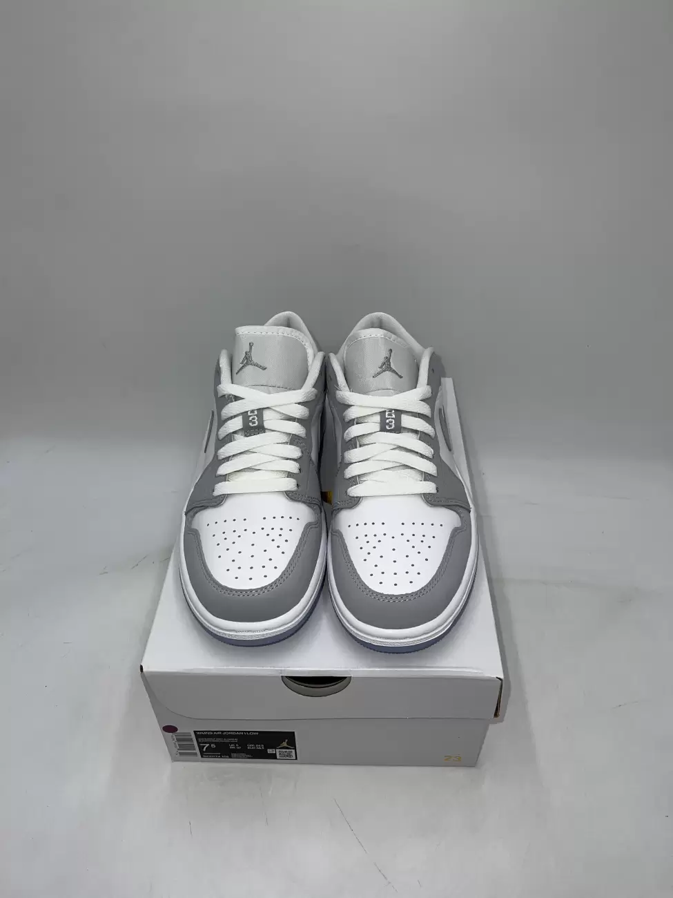 Jordan 1 Low Wolf Grey (Womens) | AfterMarket