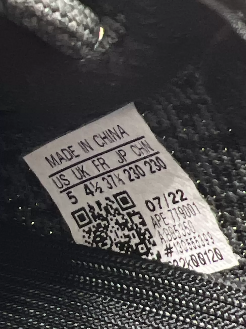 Yeezy 5 best sale jp