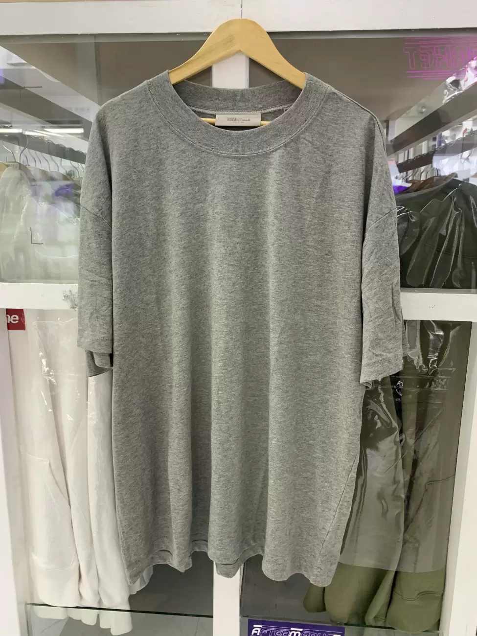 Fear Of God Essentials Ss23 Dark Oatmeal Tee | AfterMarket