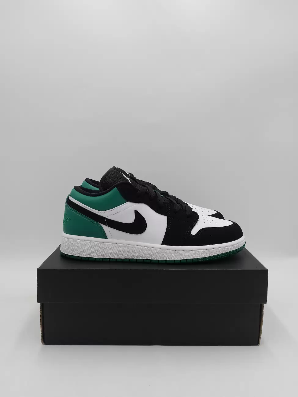 jordan 1 low mystic green price