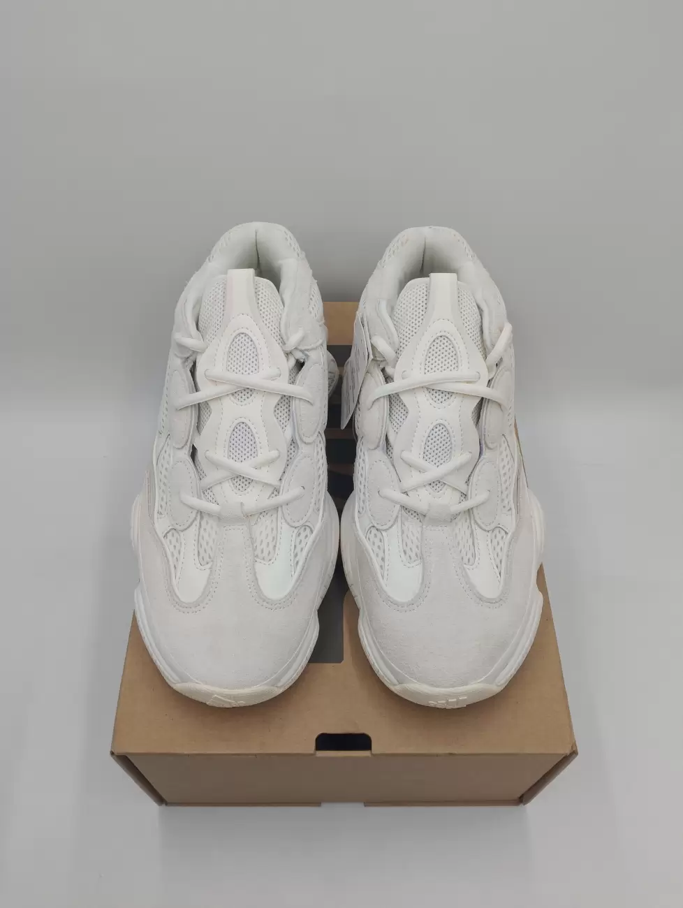 Yeezy hot sale 500 material